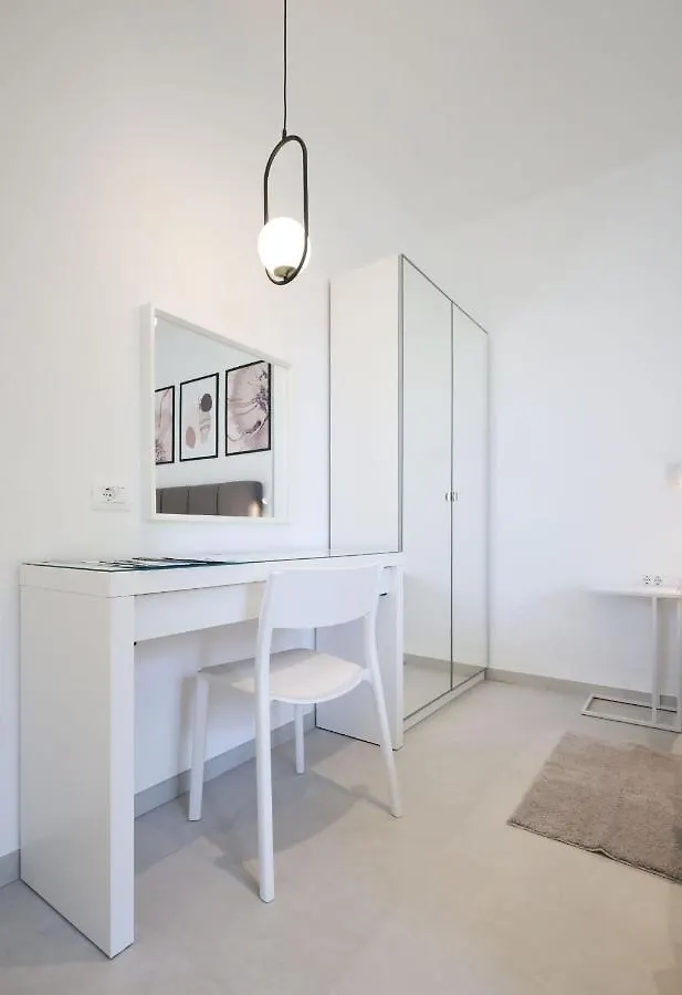 Apartments Maestral Medulin