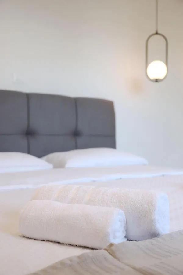 Apartments Maestral Medulin