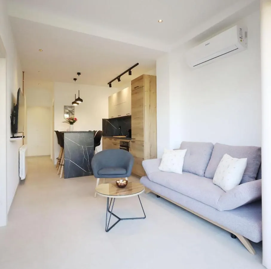 Apartments Maestral Medulin