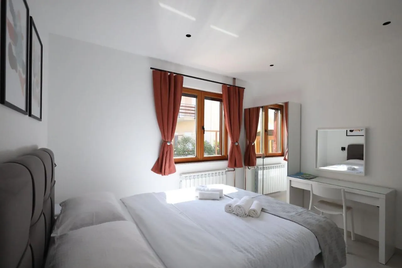 Apartments Maestral Medulin 0*,  Croatia